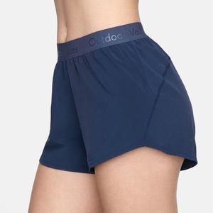 Outdoor Voices *LIGHT PURPLE* Relay Short